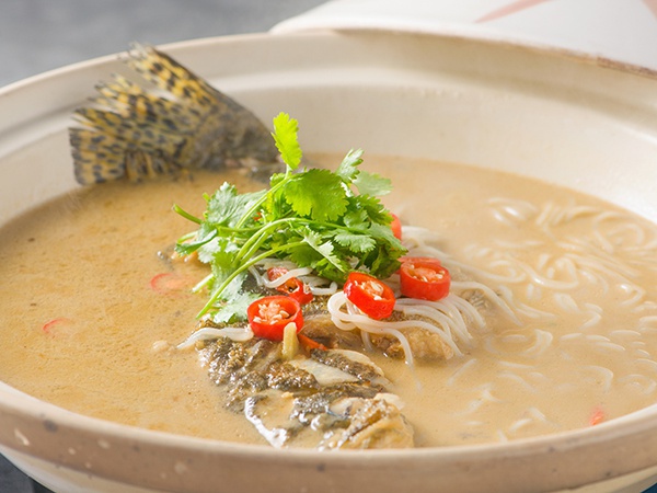 桂鱼煮粉