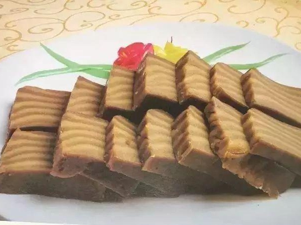 中元灰碱果
